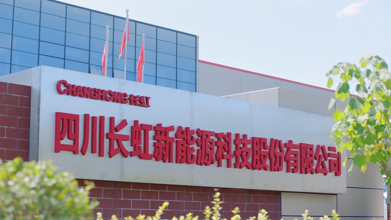 户外电源选型：三元锂电池与铁锂电池的适用性分析**